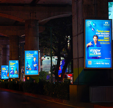 Bright and dynamic outdoor advertising screen for brand promotions